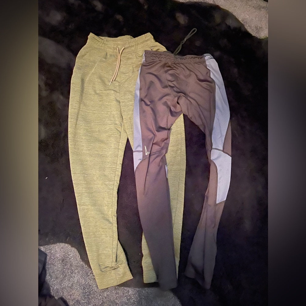 Men’s athletic pants bundle.